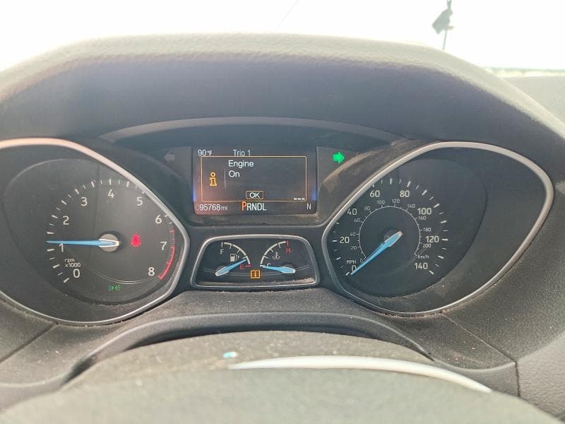 2017 FORD FOCUS SE 9