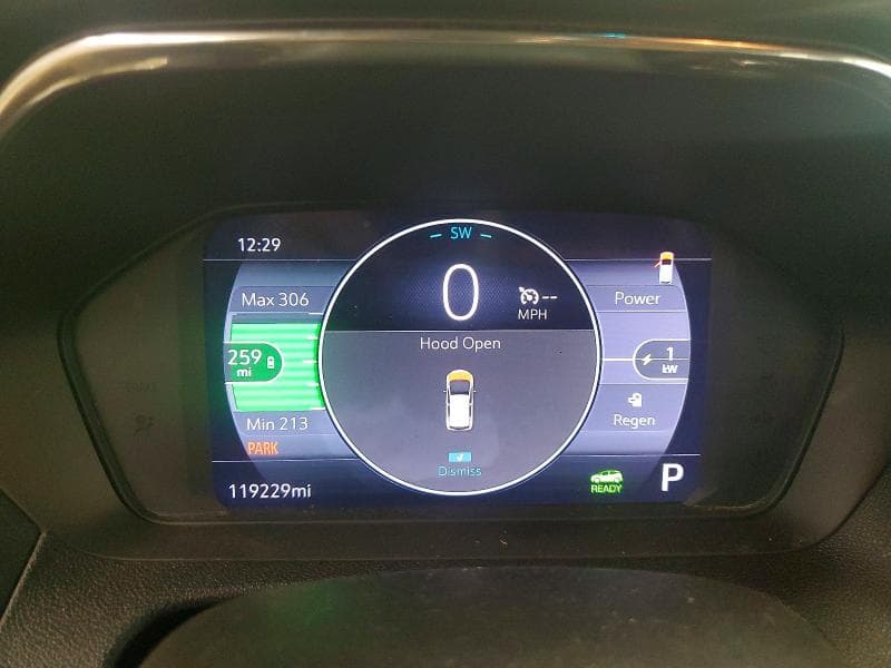 2023 CHEVROLET BOLT EV 2LT 9