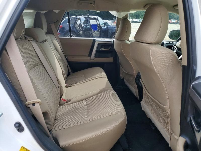 2019 TOYOTA 4RUNNER SR5 11