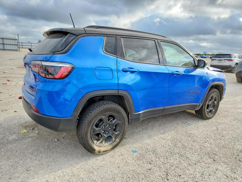 2023 JEEP COMPASS TRAILHAWK 3