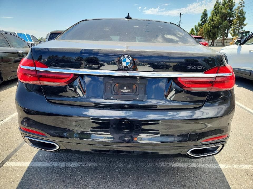 2019 BMW 740 I 6