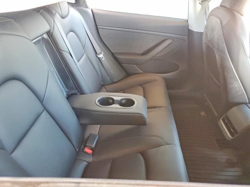 2022 TESLA MODEL 3 10