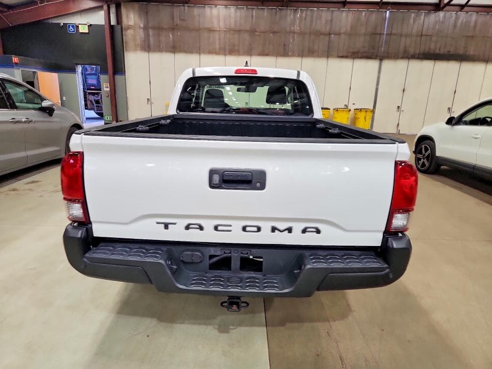 2018 TOYOTA TACOMA SR 6
