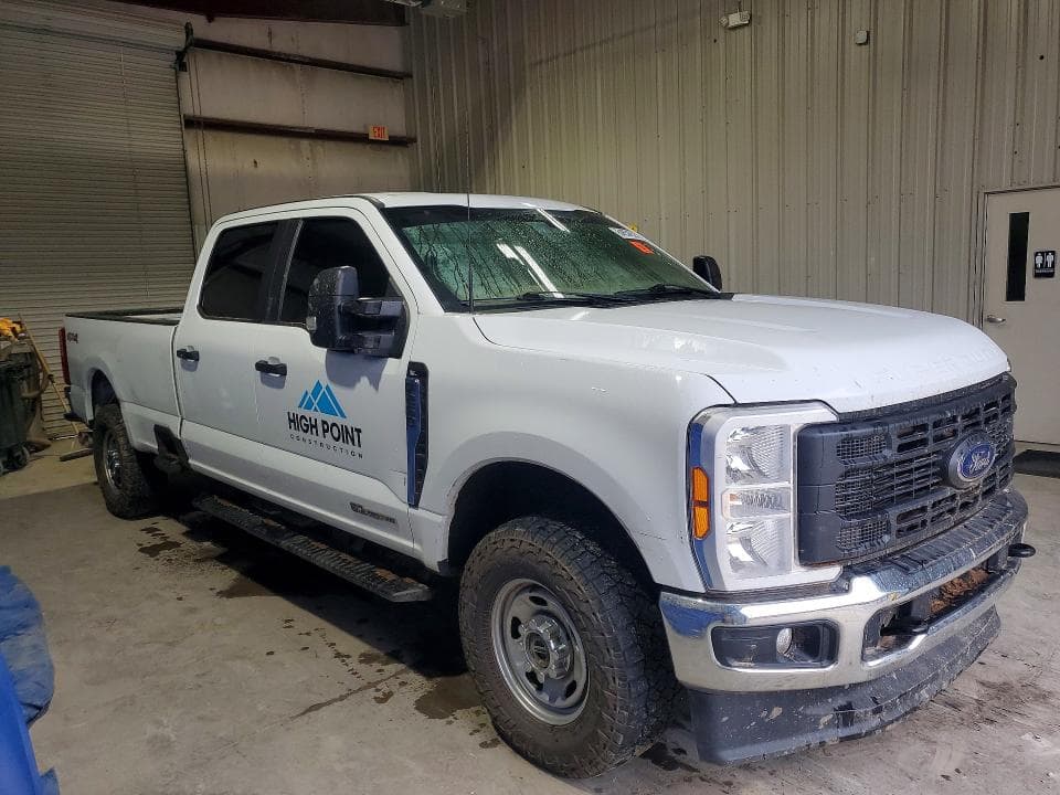 2023 FORD F250 SUPER DUTY 4