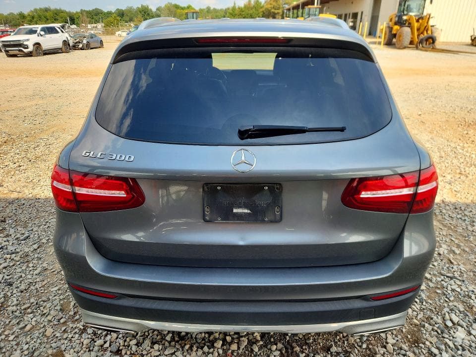 2017 MERCEDES-BENZ GLC 300 6