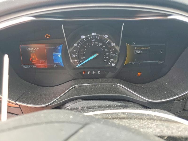 2017 FORD FUSION SE 9