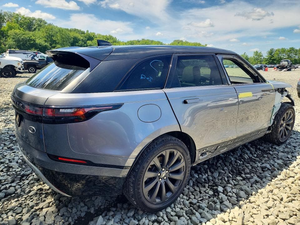 2020 LAND ROVER RANGE ROVER VELAR R-DYNAMIC S 3