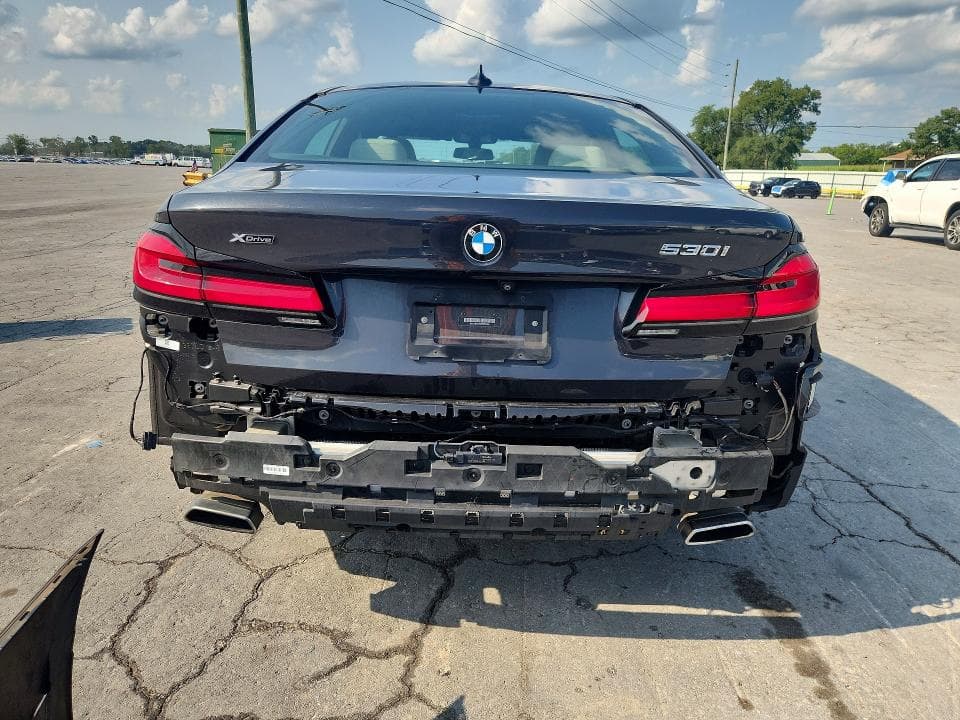2021 BMW 530 XI 6