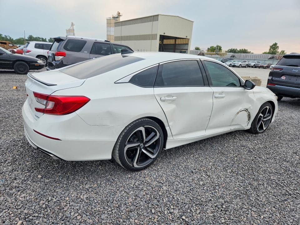 2021 HONDA ACCORD SPORT 3