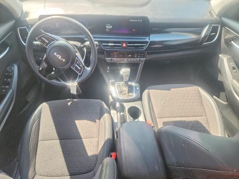 2025 KIA SELTOS S 8
