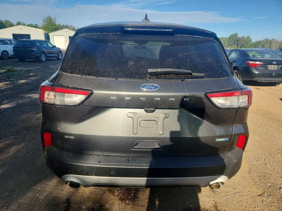 2020 FORD ESCAPE SE 6