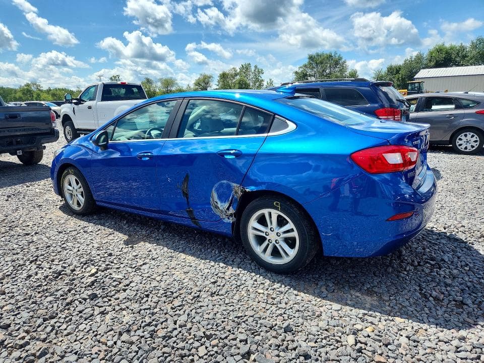 2017 CHEVROLET CRUZE LT 2