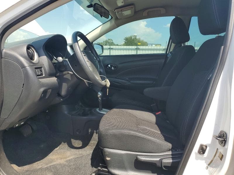 2019 NISSAN VERSA SV 7
