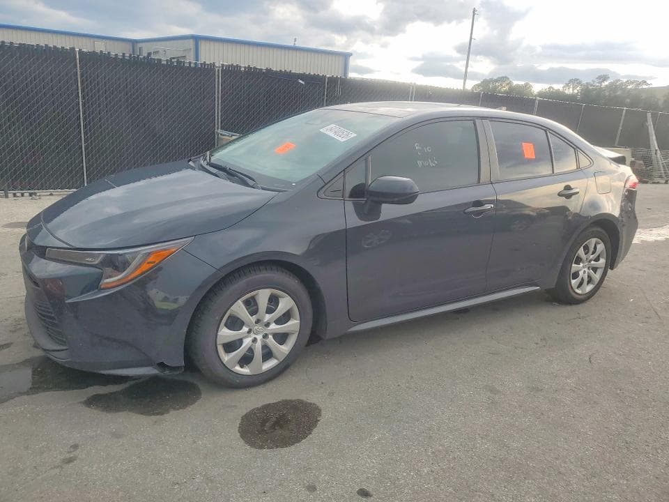 2024 TOYOTA COROLLA LE - 1