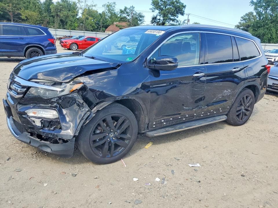 2017 HONDA PILOT TOURING - 1