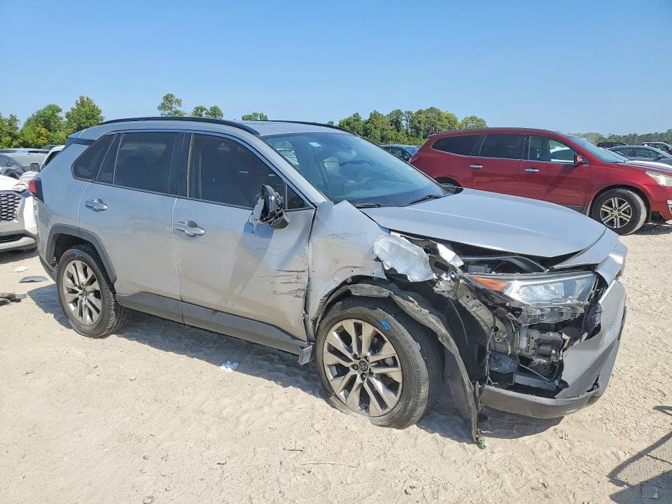 2020 TOYOTA RAV4 XLE PREMIUM 4