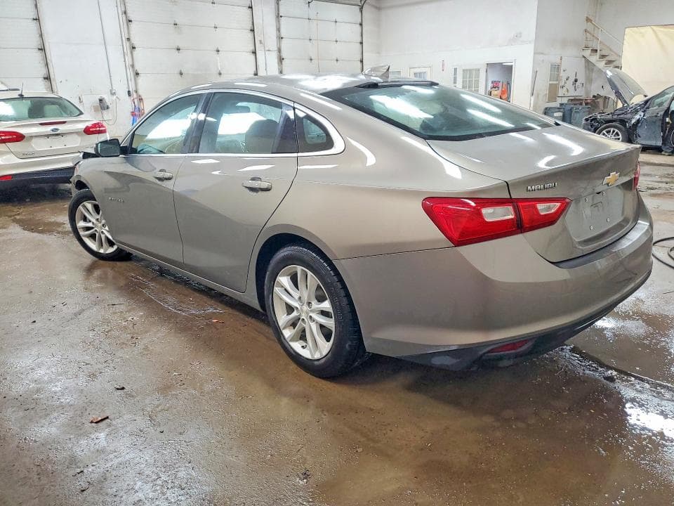 2017 CHEVROLET MALIBU LT 2
