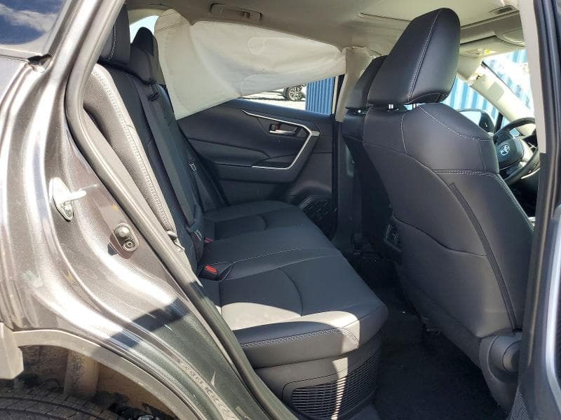 2024 TOYOTA RAV4 HYBRID XLE PREMIUM 10