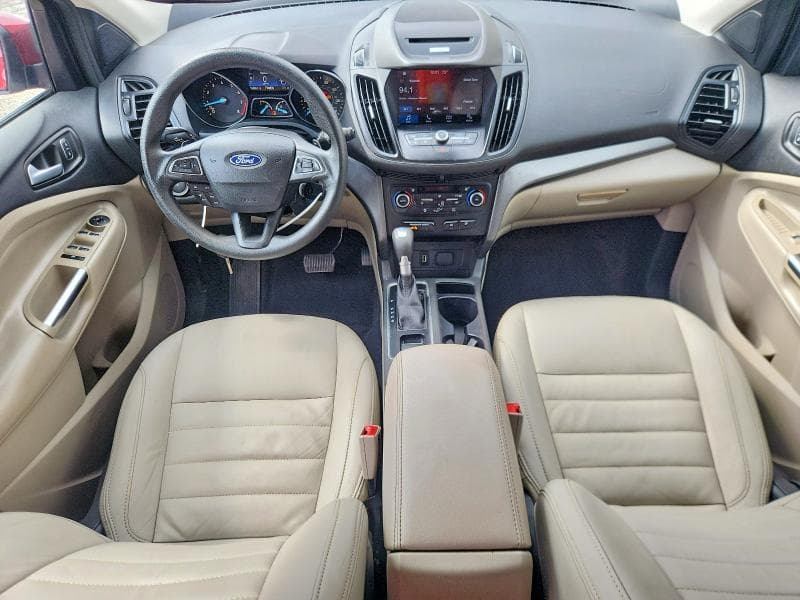 2017 FORD ESCAPE SE 8