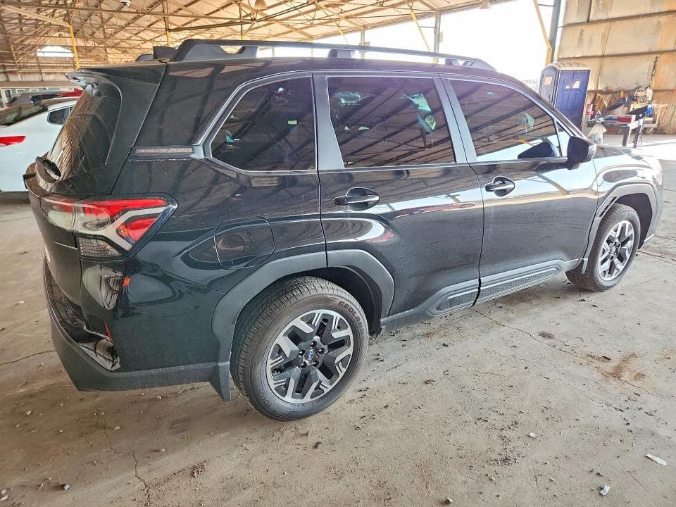 2025 SUBARU FORESTER PREMIUM 3