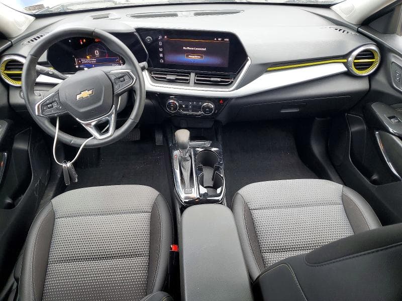 2024 CHEVROLET TRAX 1LT 8