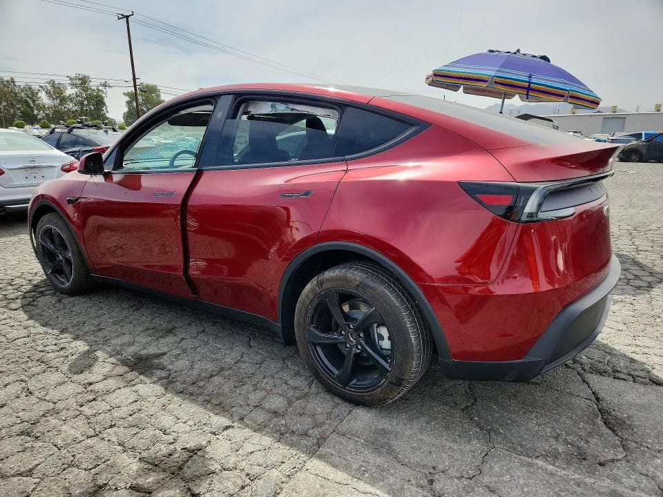 2026 TESLA MODEL Y 2