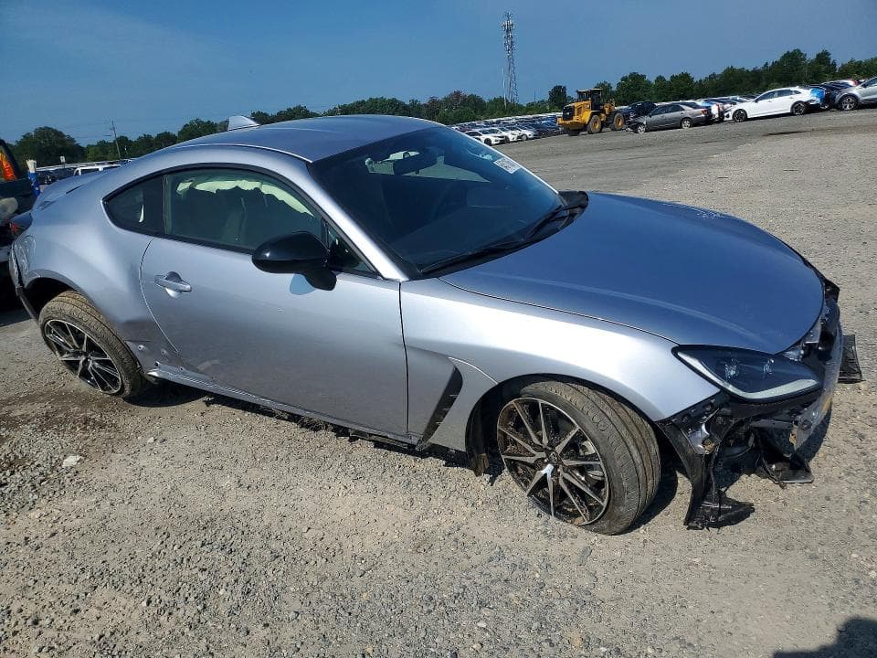 2026 TOYOTA GR86 BASE 4