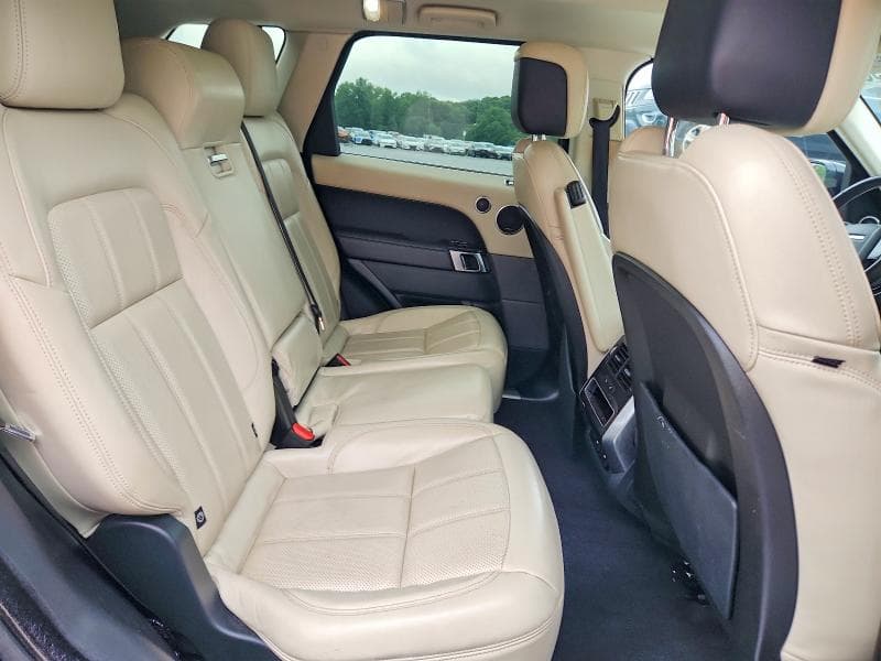 2019 LAND ROVER RANGE ROVER SPORT HSE 11