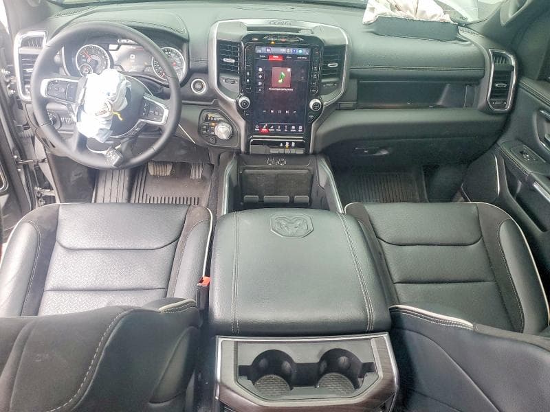 2025 RAM 1500 LARAMIE 8