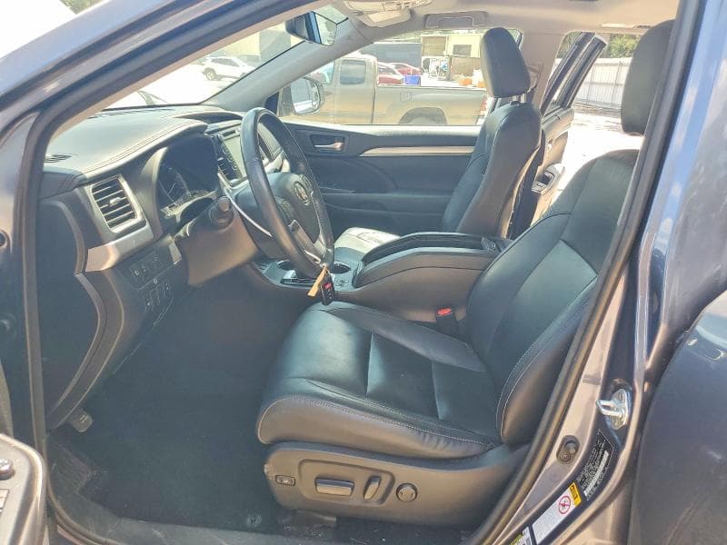 2018 TOYOTA HIGHLANDER XLE 7