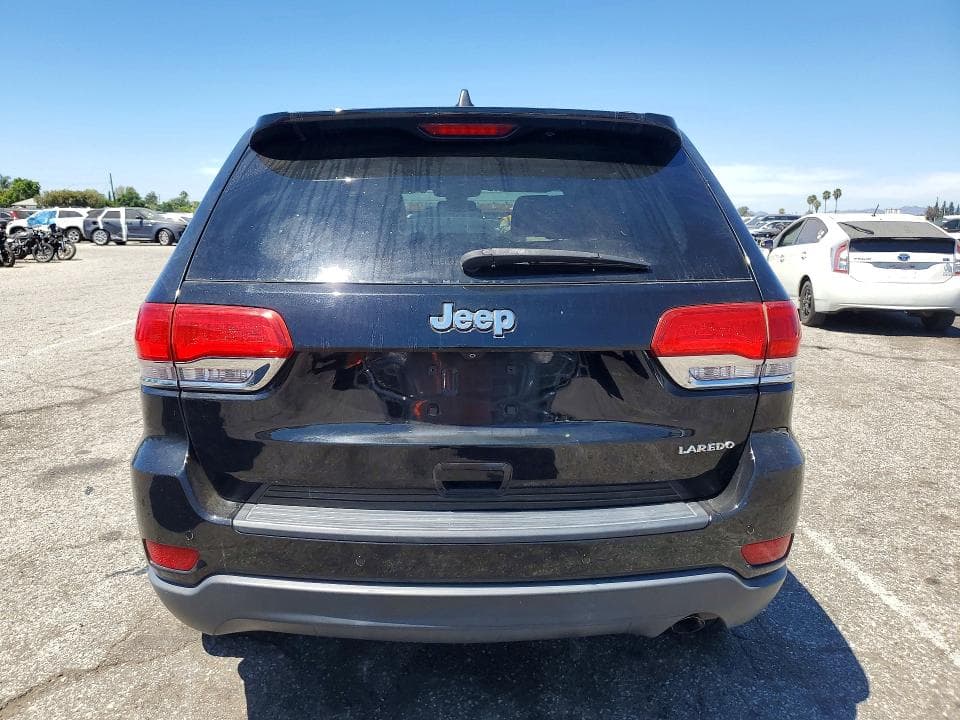 2018 JEEP GRAND CHEROKEE LAREDO 6