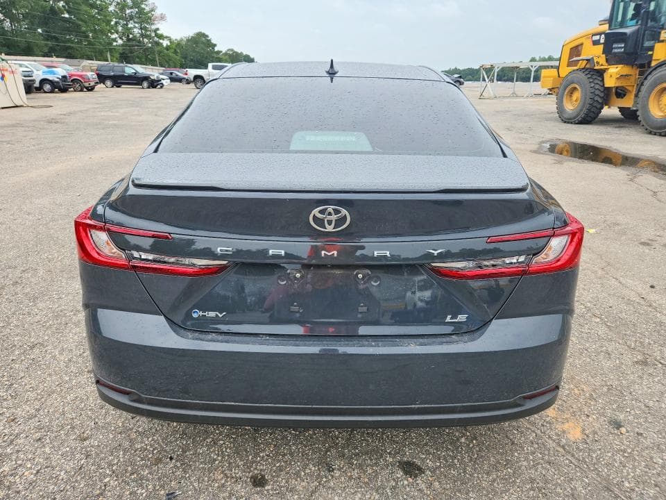 2025 TOYOTA CAMRY LE 6