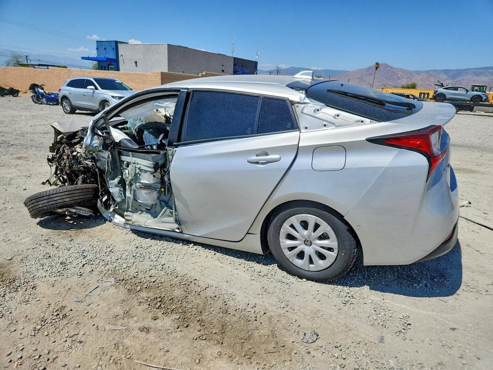 2020 TOYOTA PRIUS LE 2