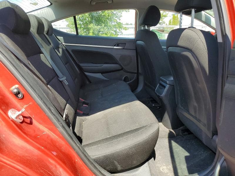 2019 HYUNDAI ELANTRA SE 10