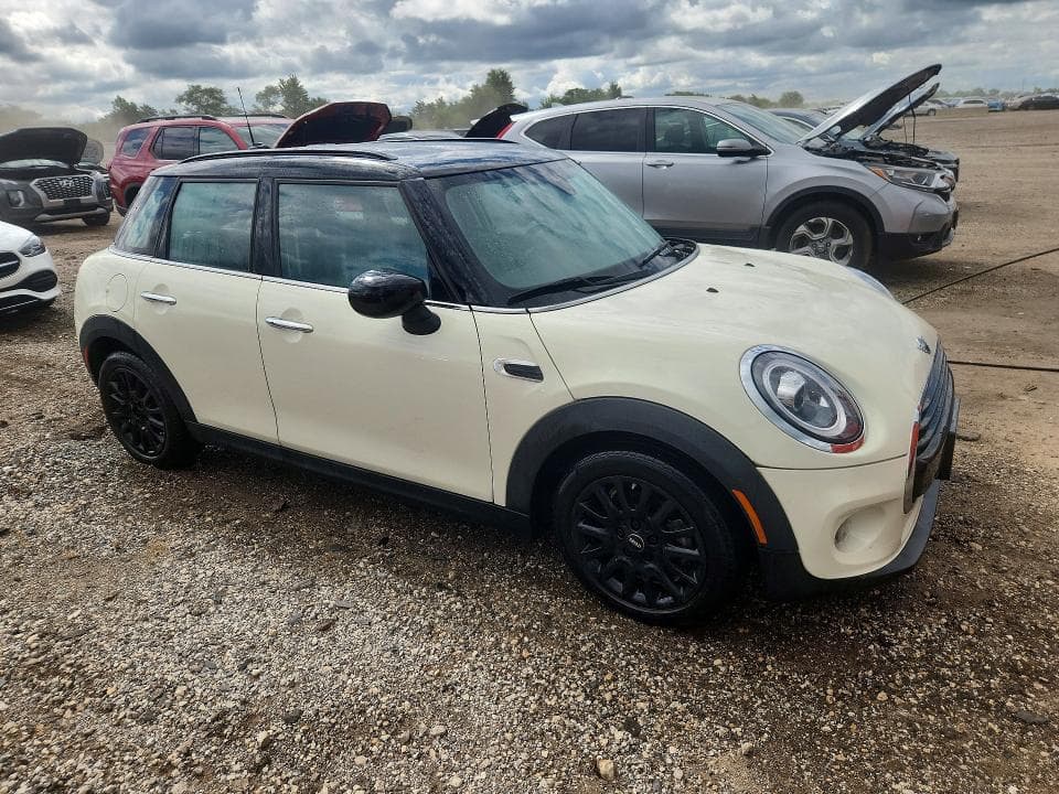 2021 MINI COOPER 4
