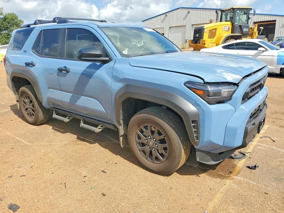 2025 TOYOTA 4RUNNER SR5 4