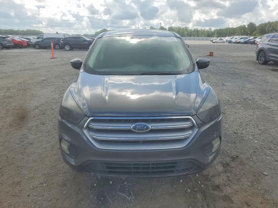 2017 FORD ESCAPE SE 5