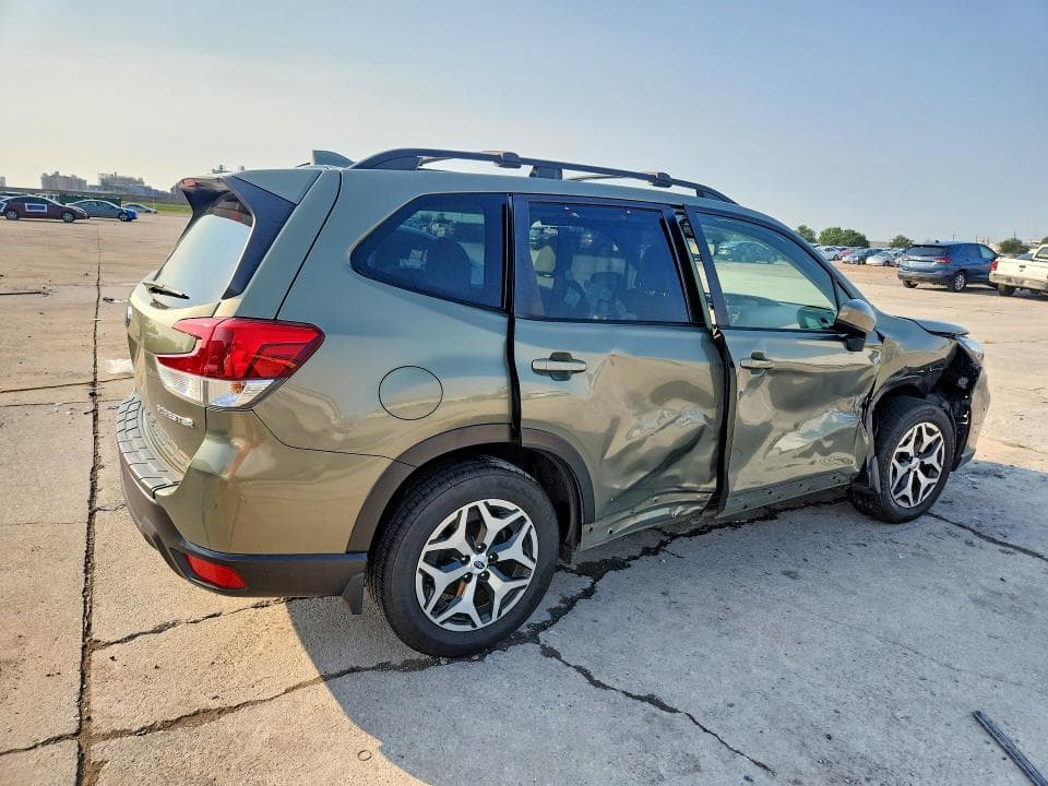 2021 SUBARU FORESTER PREMIUM 3