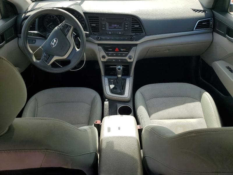 2017 HYUNDAI ELANTRA SE 8