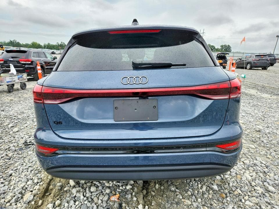 2025 AUDI Q6 E-TRON PREMIUM 6
