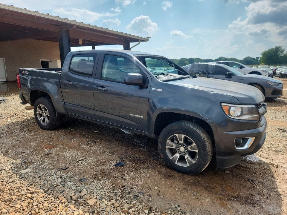 2017 CHEVROLET COLORADO Z71 4