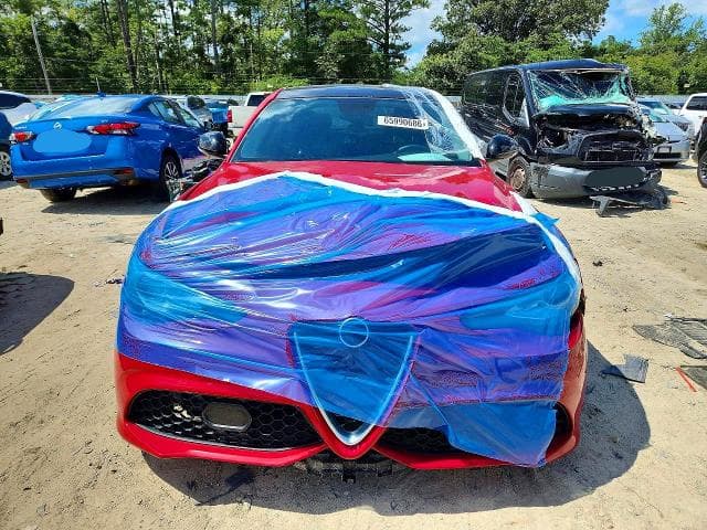 2017 ALFA ROMEO GIULIA 5