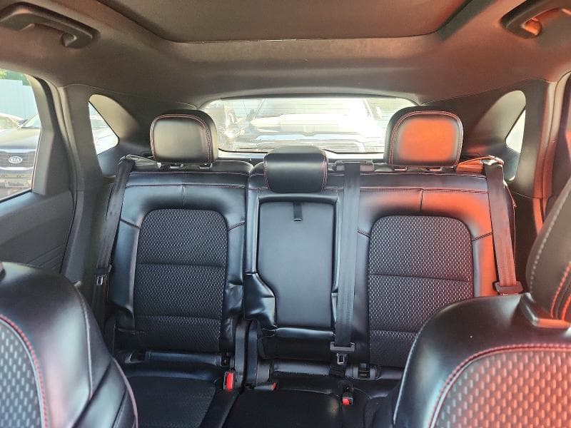 2024 FORD ESCAPE ST LINE 10