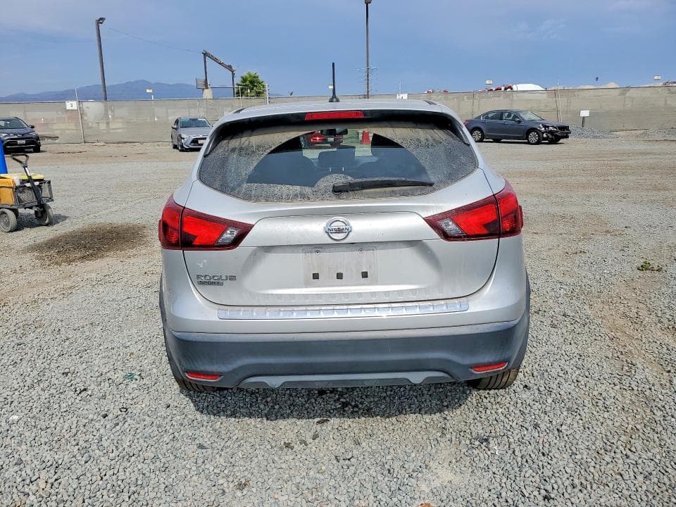 2018 NISSAN ROGUE SPORT S 6