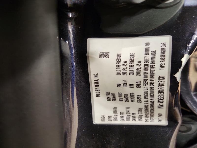 2024 TESLA MODEL 3 12