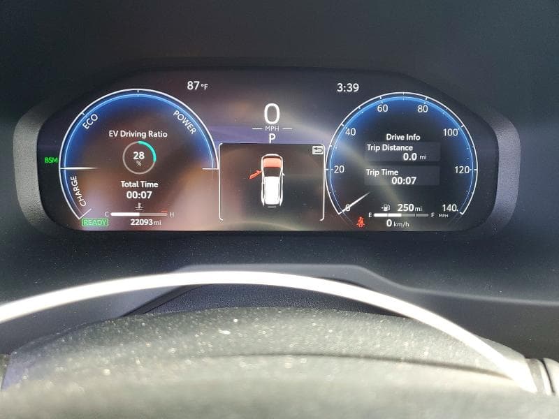 2025 TOYOTA RAV4 XSE 9
