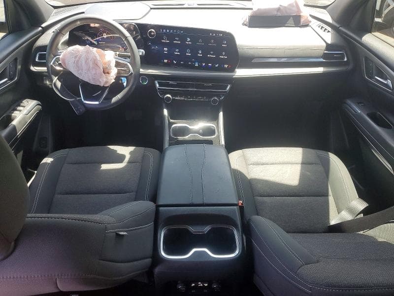 2025 CHEVROLET TRAVERSE LT 8