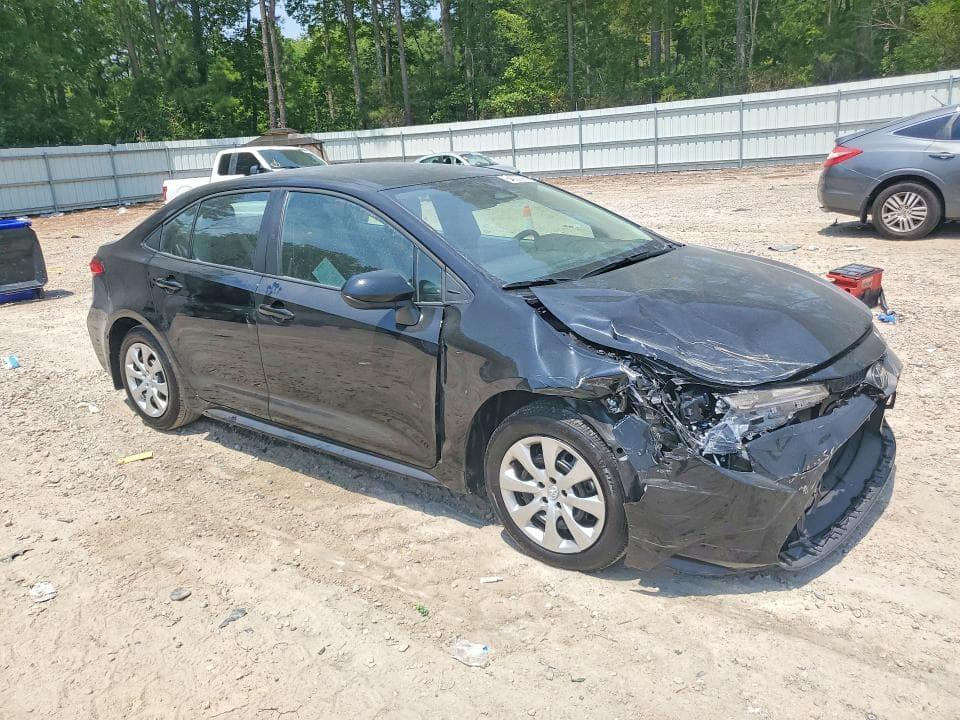 2026 TOYOTA COROLLA LE 4