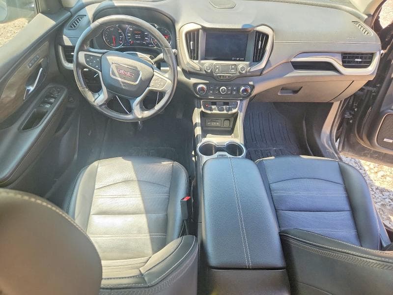 2022 GMC TERRAIN DENALI 8