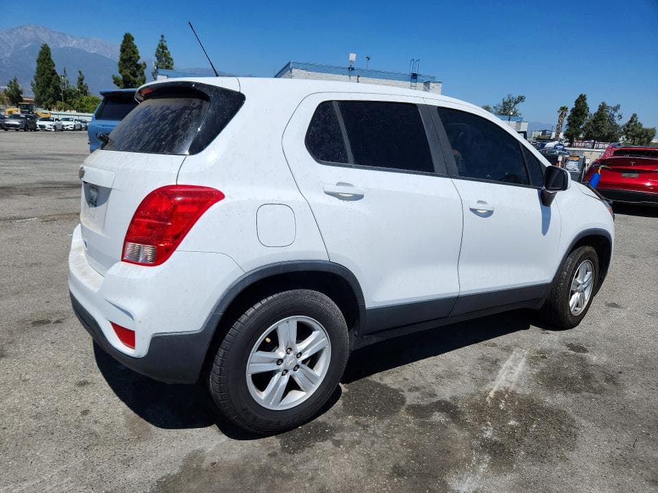 2020 CHEVROLET TRAX LS 3